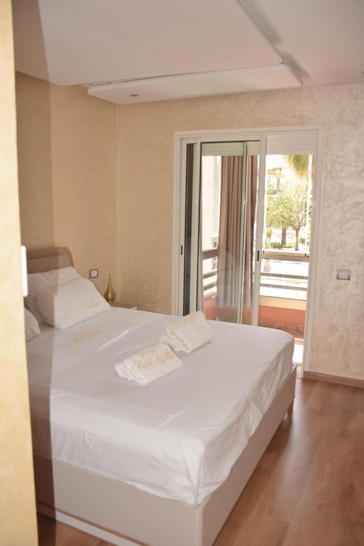 Magnifique Appartement A Riad Garden Marrakesh Bagian luar foto
